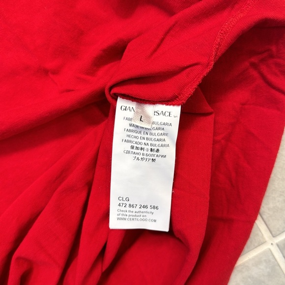 Versace Collection V-Neck Short Sleeve Tee 🔴 - Picture 3 of 3